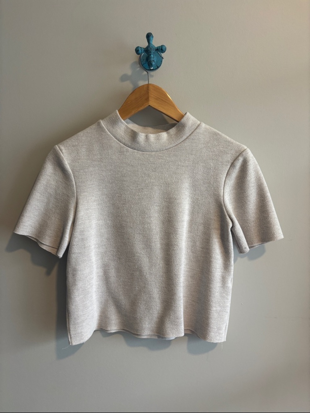 Zara Short Sleeve Sweater SM